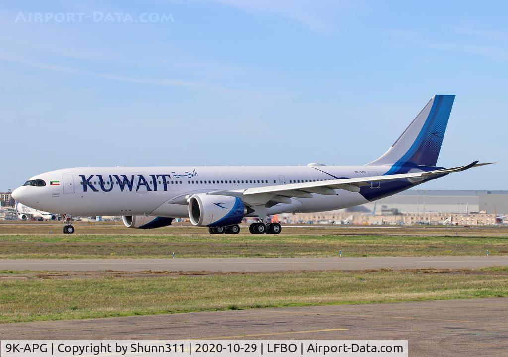 9K-APG, 2020 Airbus A330-841 C/N 1969, Delivery day...