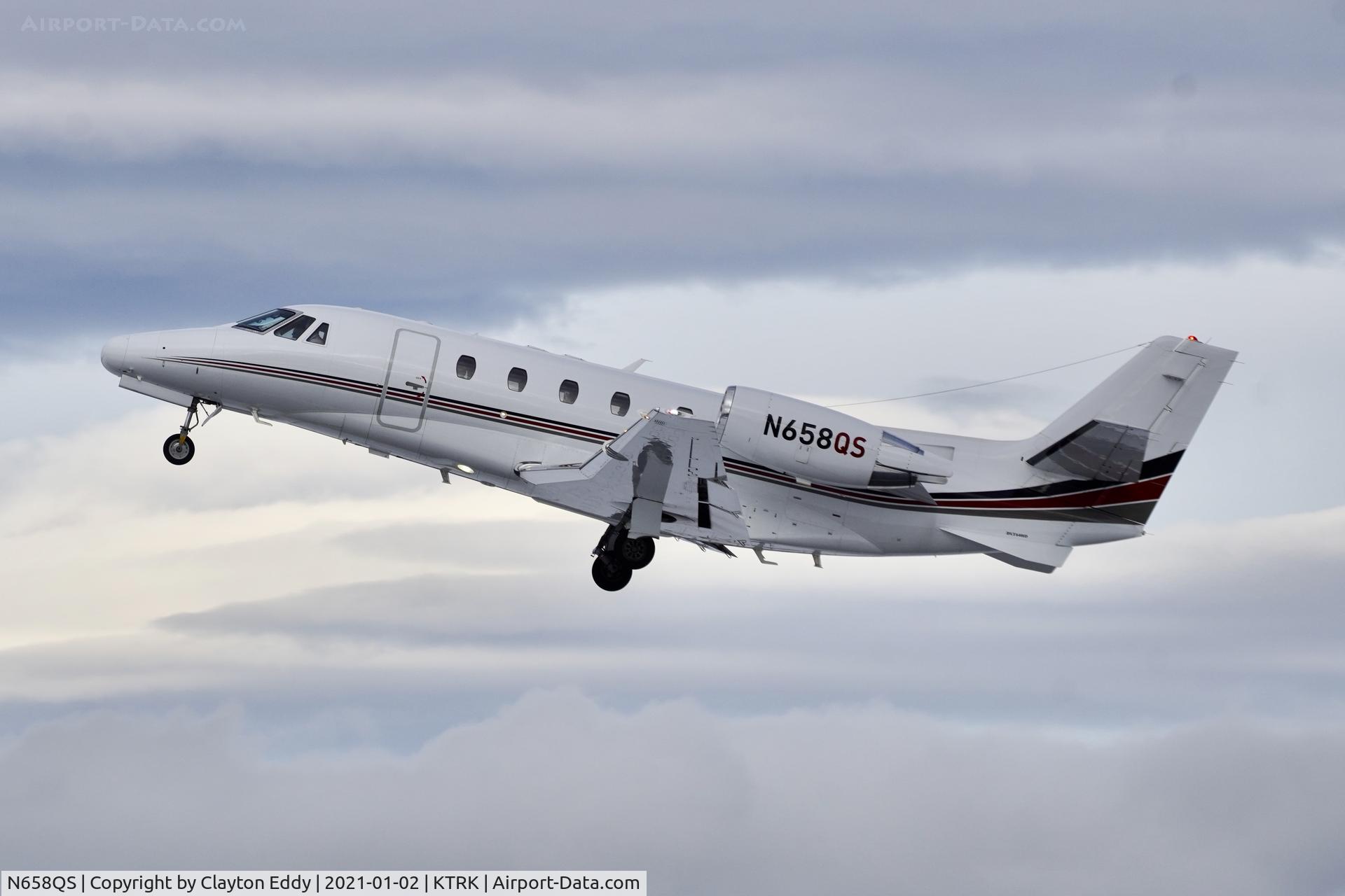 N658QS, 2006 Cessna 560XLS Citation Excel C/N 560-5665, Truckee Airport California 2021.