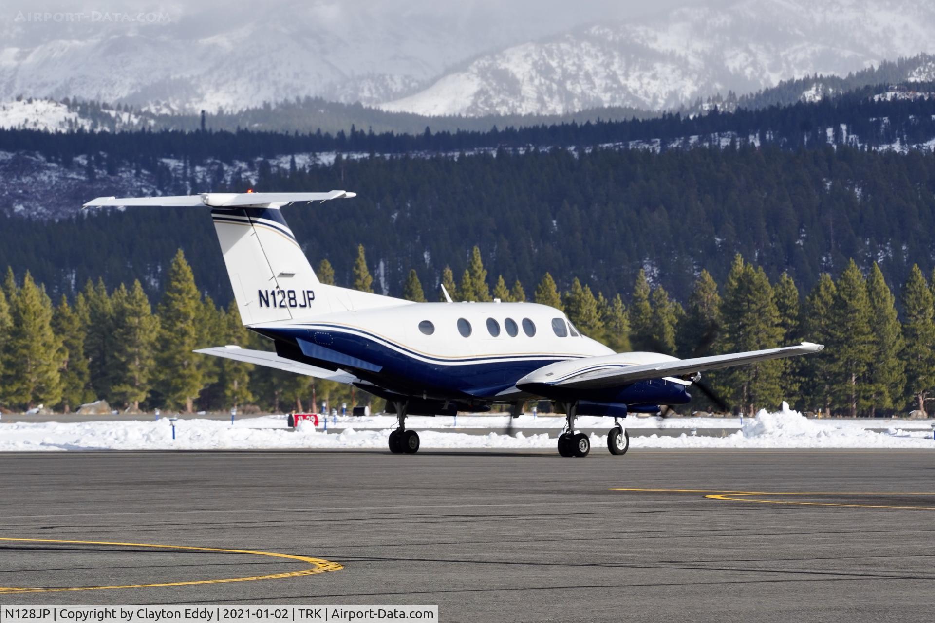 N128JP, 1979 Beech F90 King Air C/N LA-25, Truckee airport California 2021.