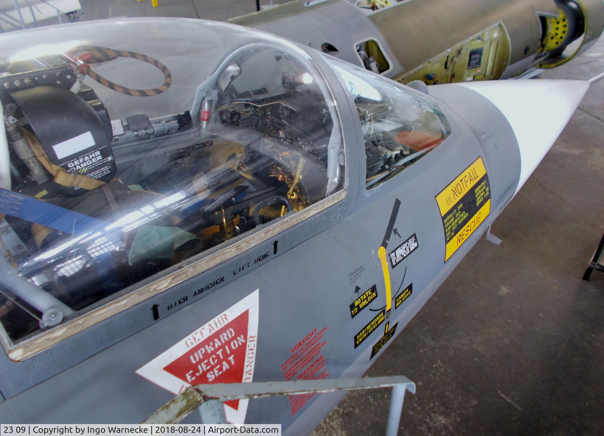 23 09, Lockheed F-104G Starfighter C/N 683-7192, Lockheed RF-104G Starfighter at the Museum für Luftfahrt u. Technik, Wernigerode  #c