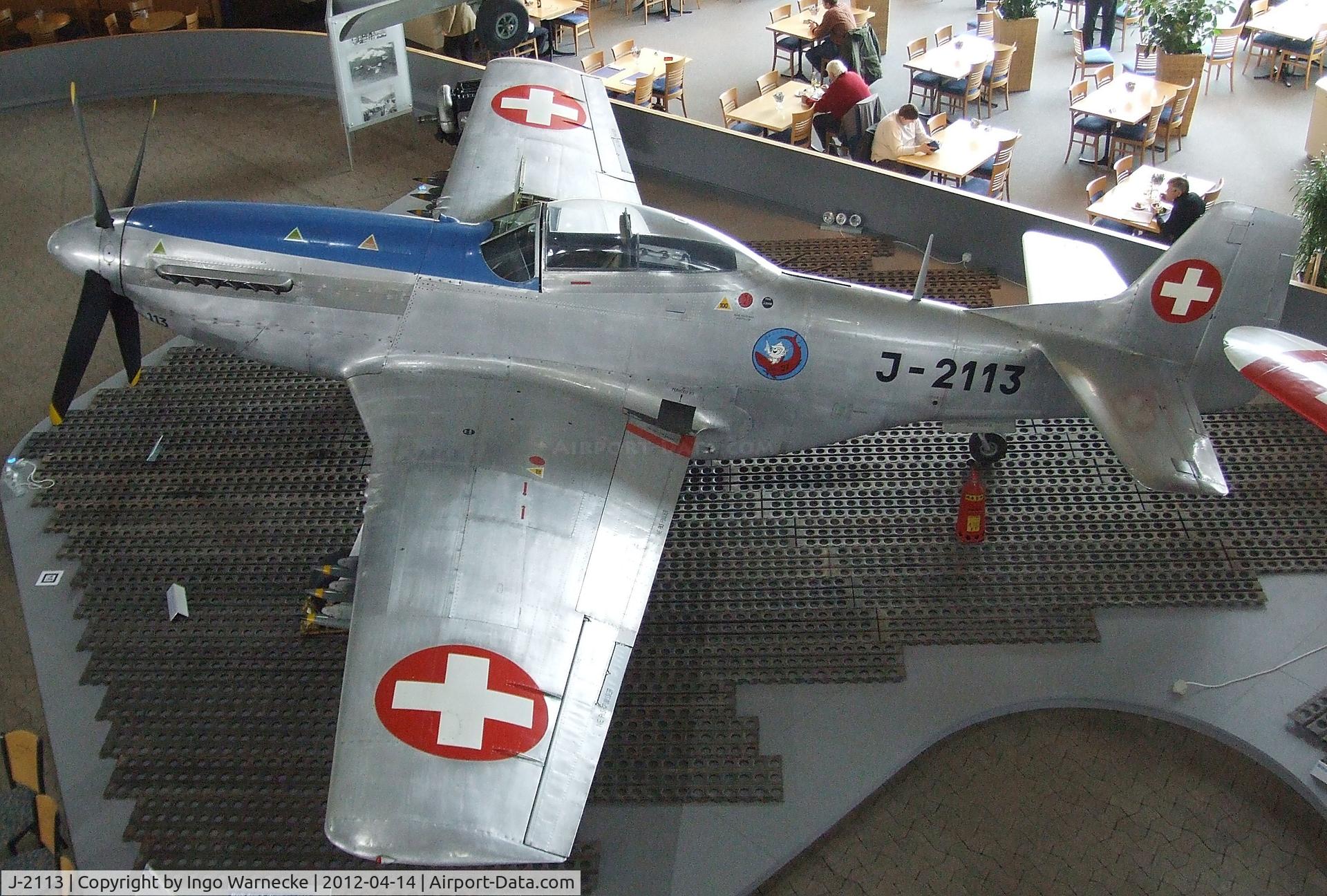 J-2113, 1944 North American P-51D Mustang C/N 122-39808, North American P-51D Mustang at the Flieger-Flab-Museum, Dübendorf