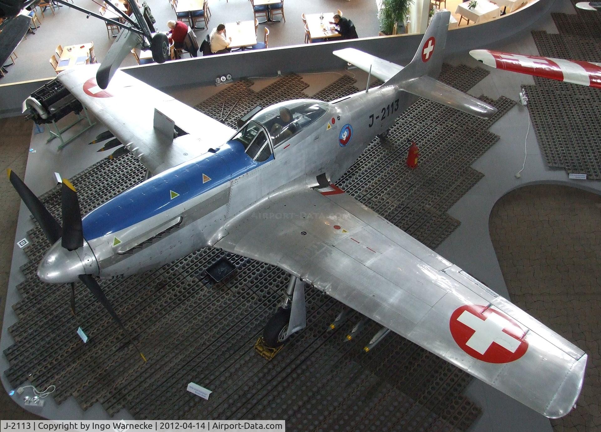 J-2113, 1944 North American P-51D Mustang C/N 122-39808, North American P-51D Mustang at the Flieger-Flab-Museum, Dübendorf