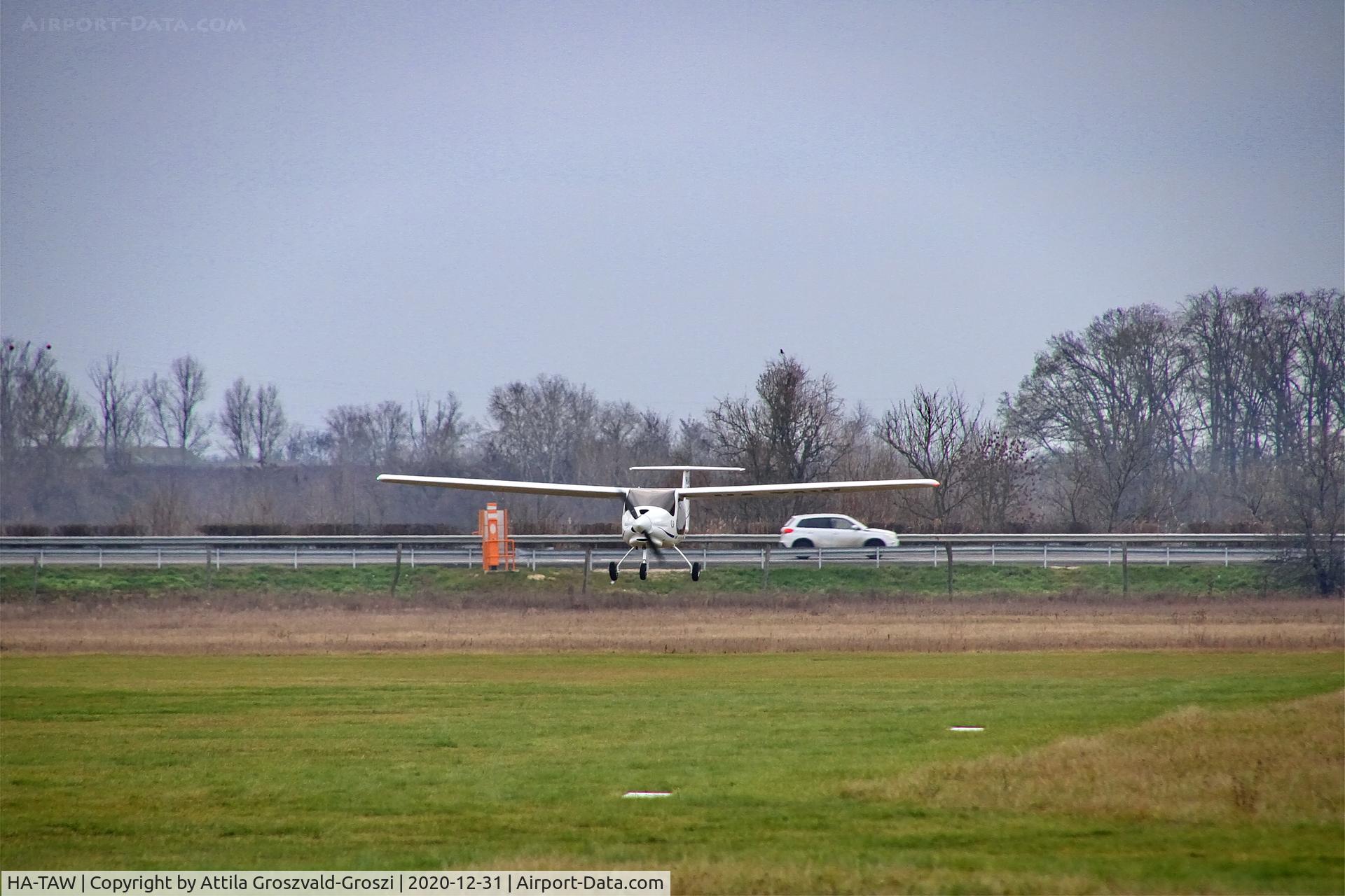 HA-TAW, 2015 Pipistrel Alpha Trainer C/N 697 AT 912, Balatonfökajár Airfield, Hungary
