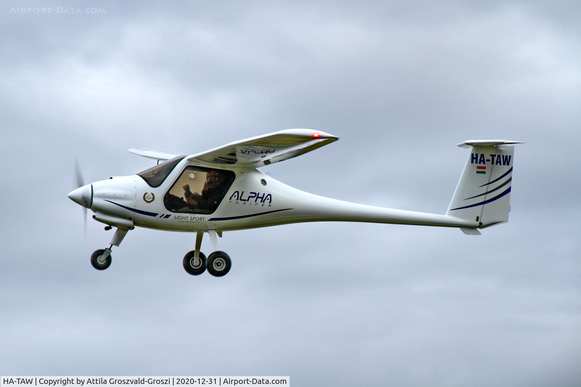 HA-TAW, 2015 Pipistrel Alpha Trainer C/N 697 AT 912, Balatonfökajár Airfield, Hungary