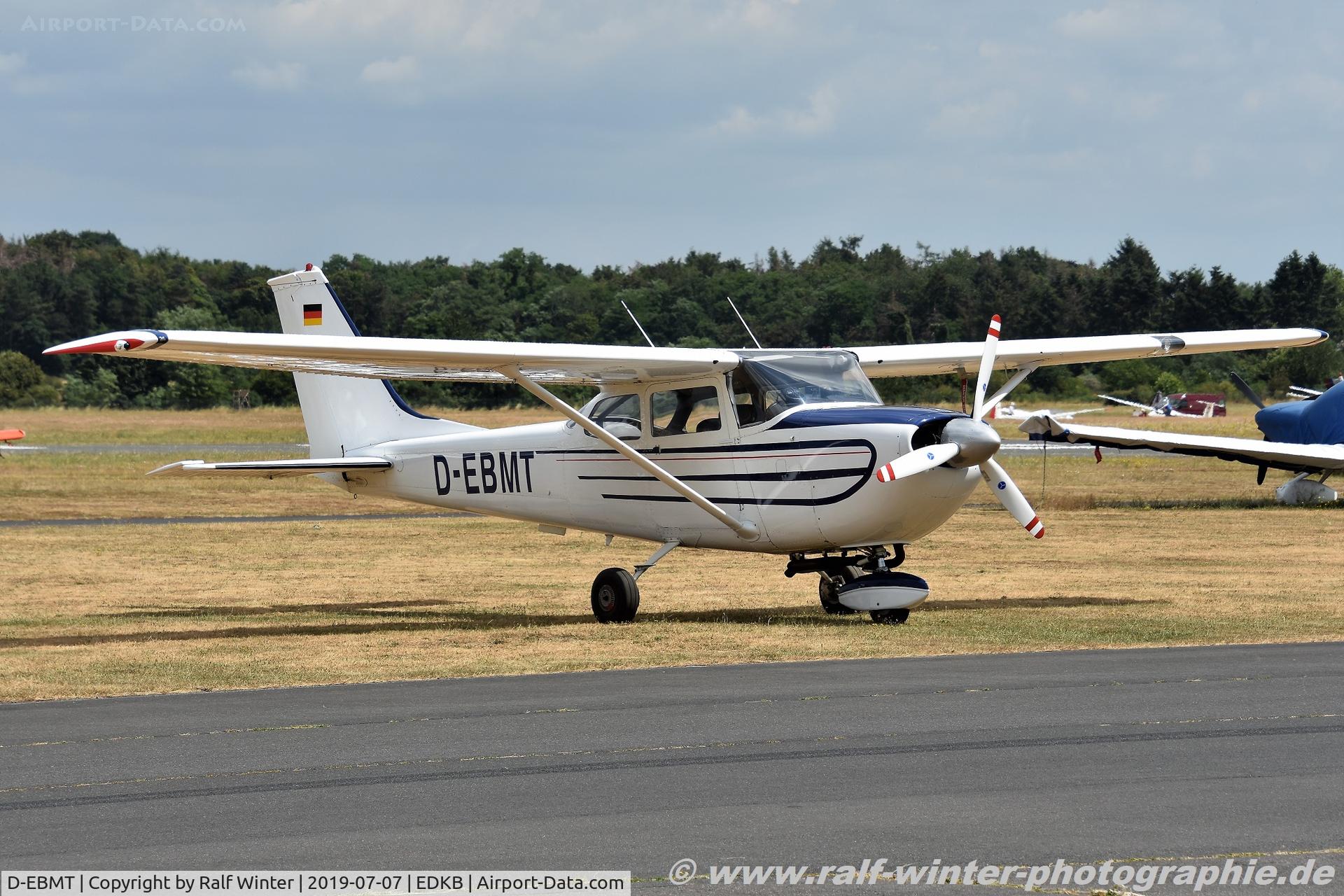 D-EBMT, 1969 Reims FR172F Reims Rocket C/N 0112, Cessna 172S - Private - FR17200112 - D-EBMT - 07.07.2019 - EDKB
