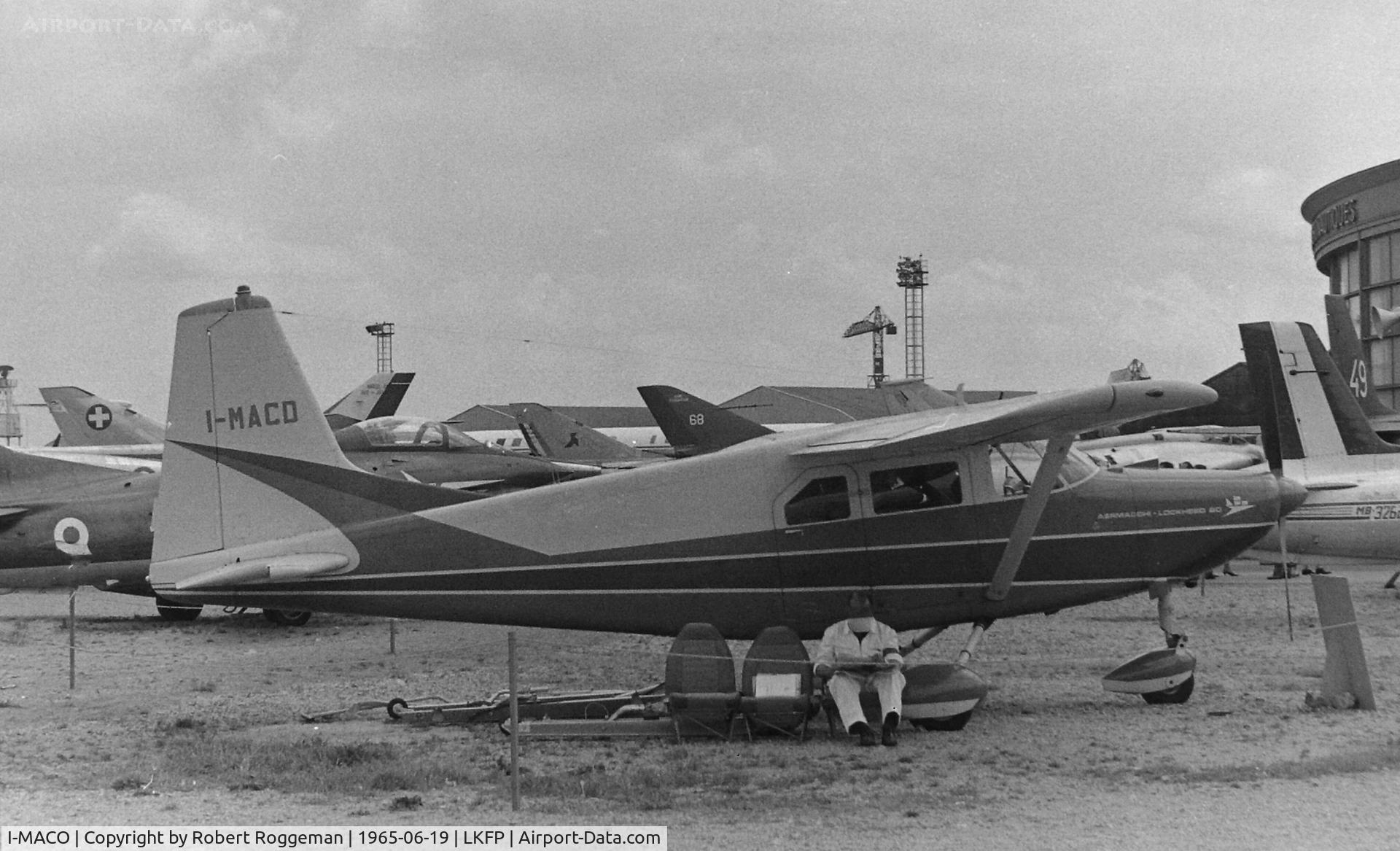 I-MACO, Aermacchi AL-60B-2 Santa Maria C/N 6143, PARIS AIRSHOW.