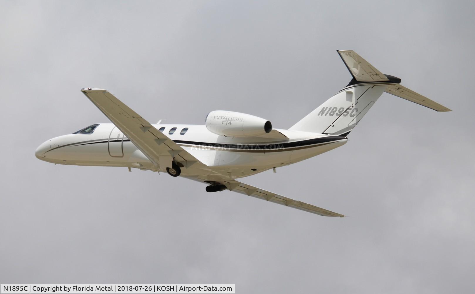 N1895C, 2016 Cessna 525C CitationJet Cj4 CitationJet CJ4 C/N 525C-0235, EAA OSH 2018