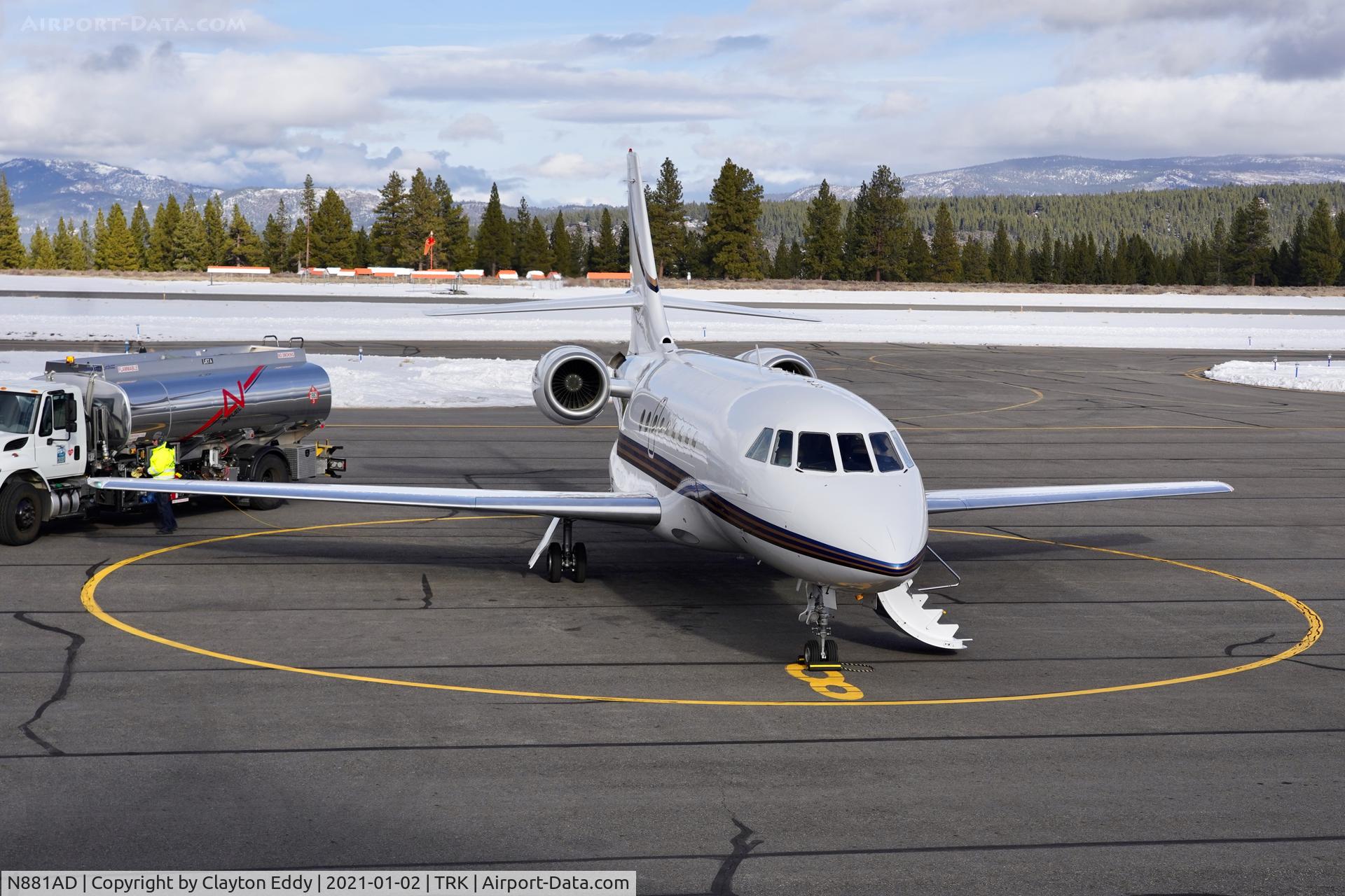 N881AD, 2000 Dassault Falcon 2000 C/N 136, Truckee airport California 2021.