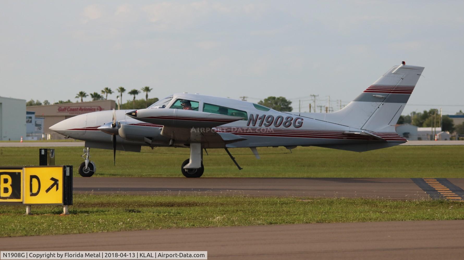 N1908G, 1974 Cessna 310R C/N 310R0055, SNF LAL 2018