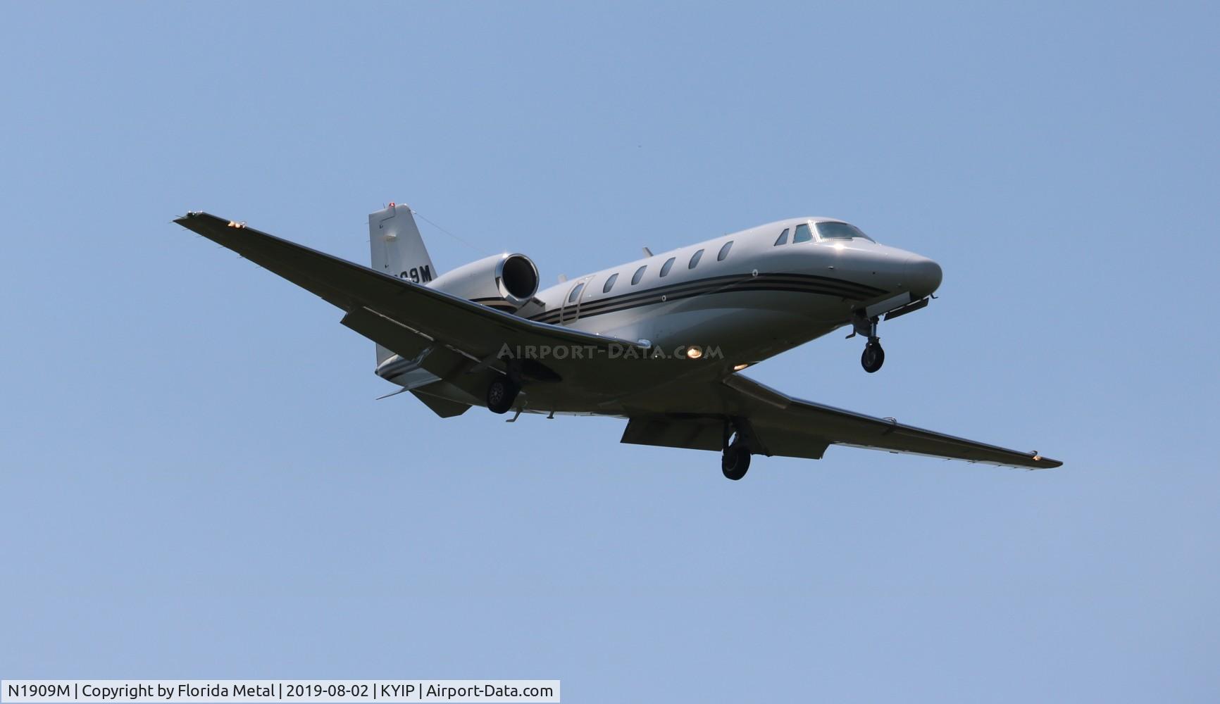 N1909M, 2004 Cessna 560XL Citation XLS C/N 560-5530, TOM YIP 2019