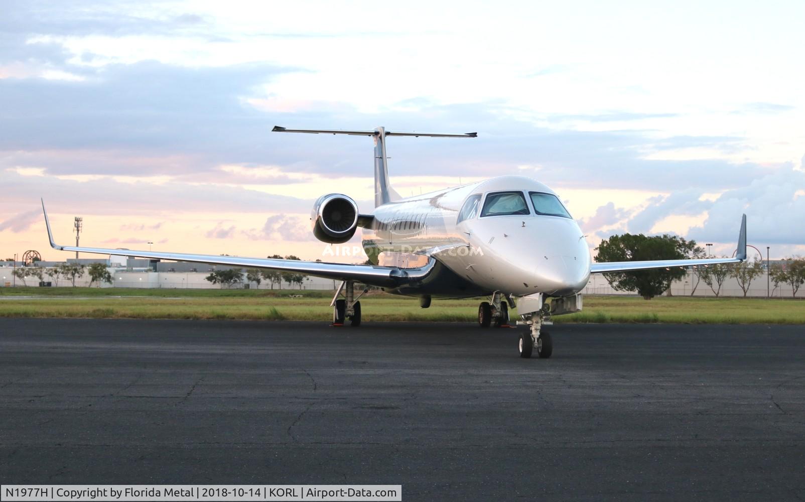 N1977H, Embraer EMB-135BJ Legacy C/N 14501198, NBAA ORL 2018