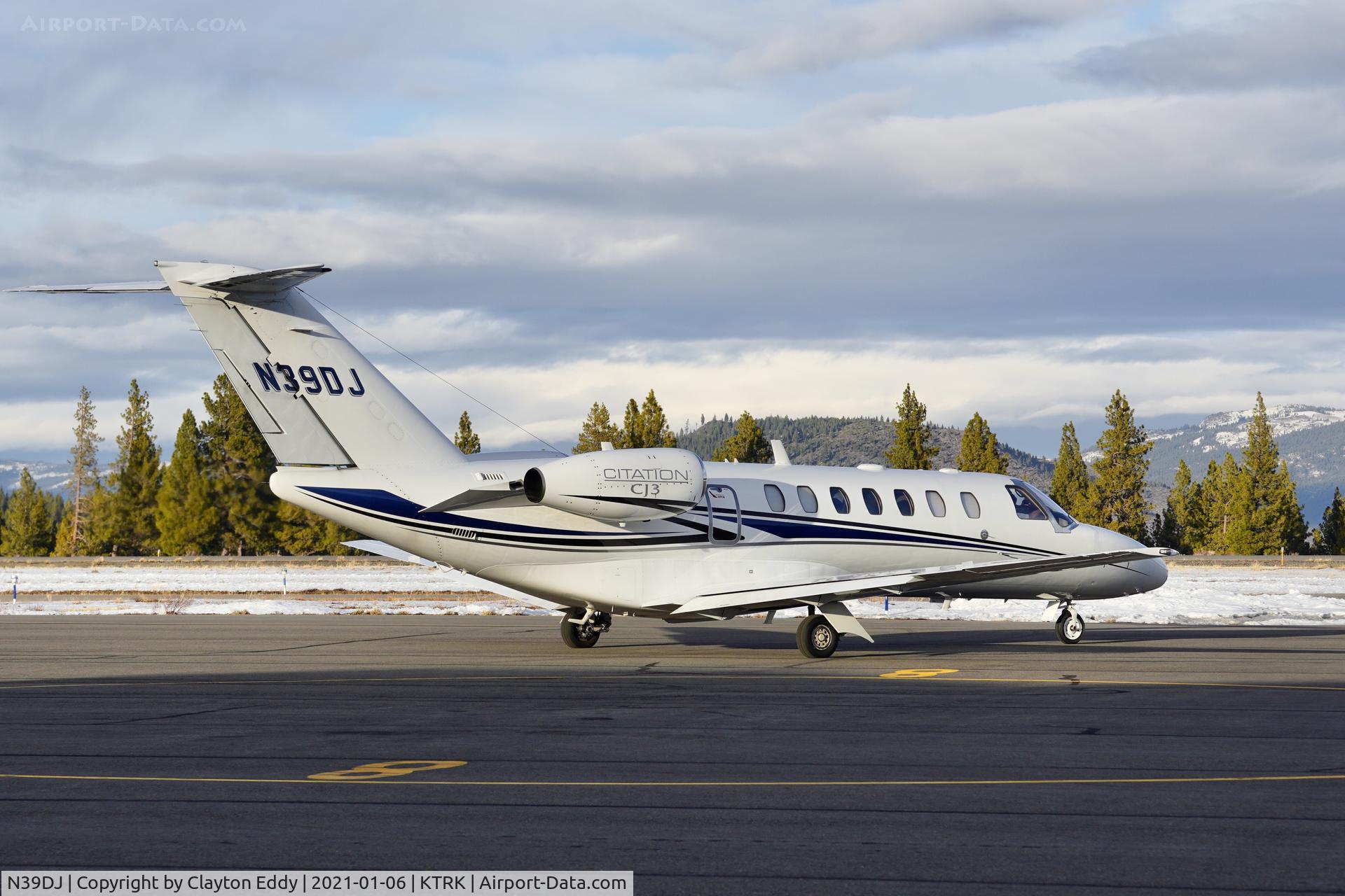 N39DJ, 2006 Cessna 525B CitationJet CJ3 C/N 525B0082, Truckee airport California 2021.