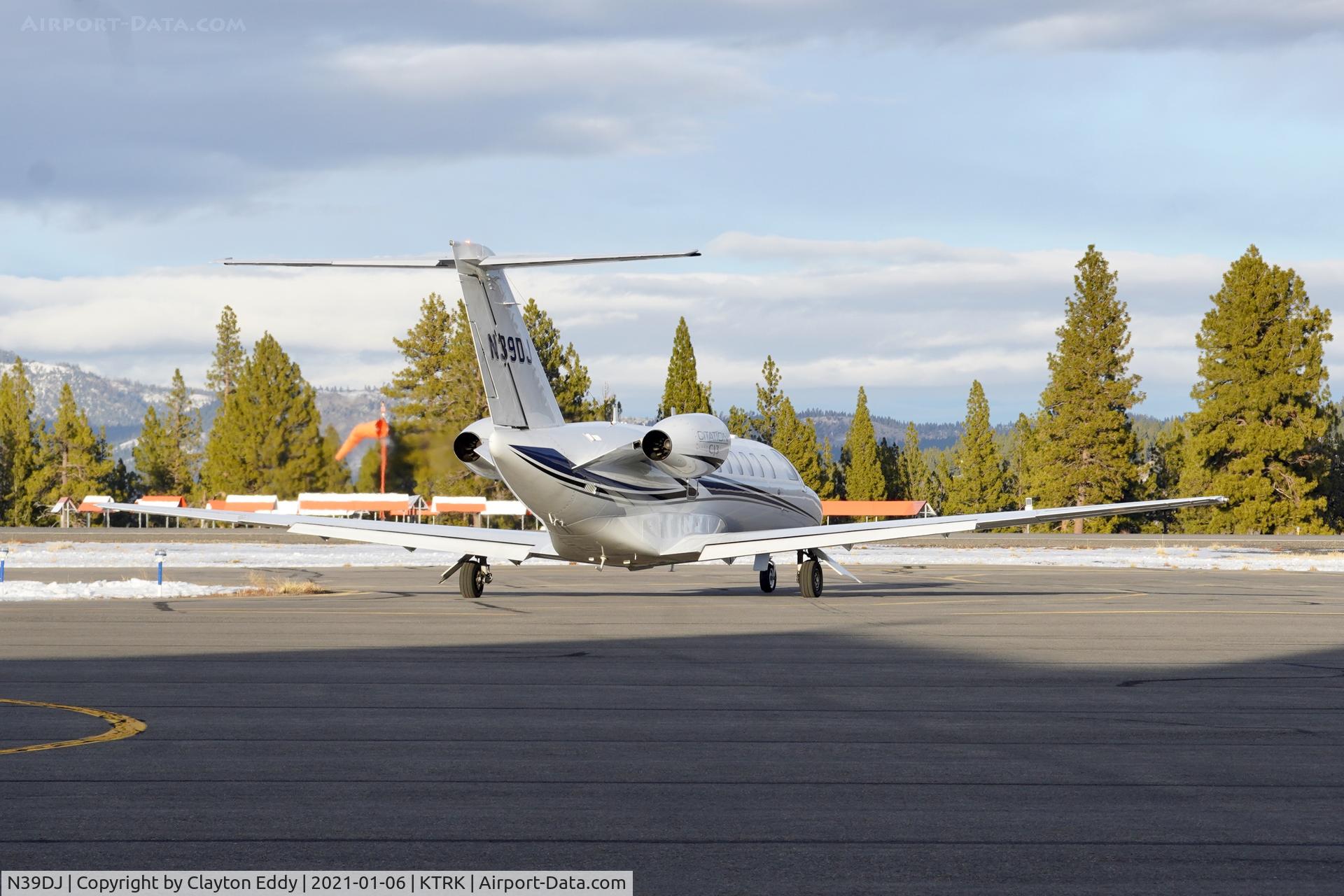 N39DJ, 2006 Cessna 525B CitationJet CJ3 C/N 525B0082, Truckee airport California 2021.