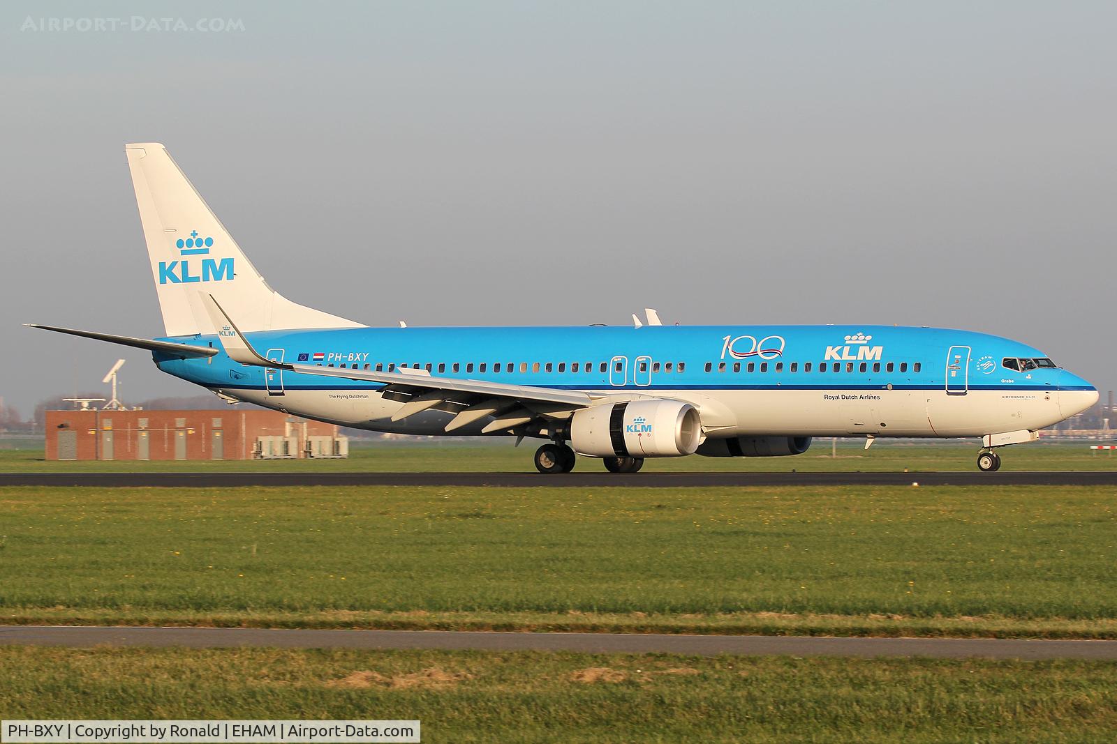 PH-BXY, 2008 Boeing 737-8K2 C/N 30372, at spl
