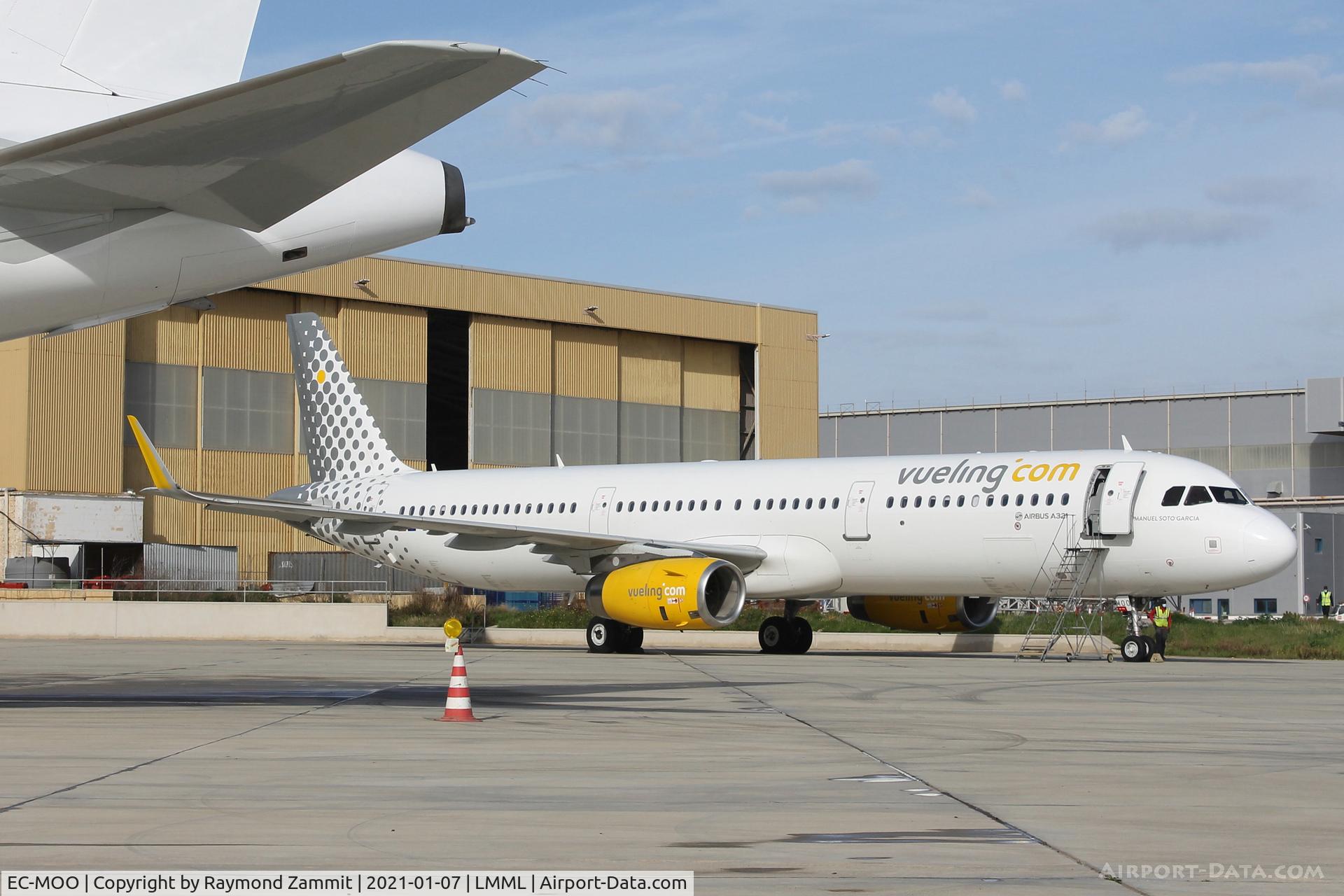 EC-MOO, 2016 Airbus A321-231 C/N 7471, A321 EC-MOO Vueling