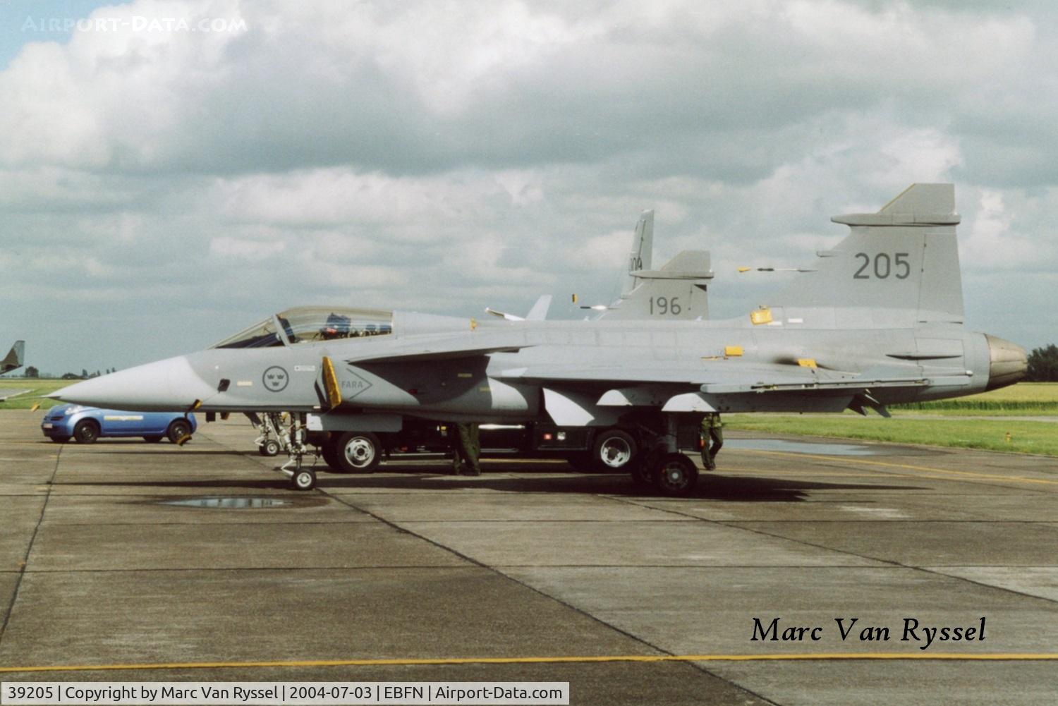 39205, Saab JAS-39A Gripen C/N 39205, Koksijde Airshow 2004.