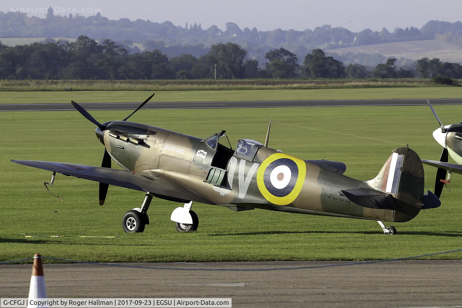 G-CFGJ, 1939 Supermarine Spitfire 1 C/N 441, Take at the Battle of Britain Air Show in Duxford 2017