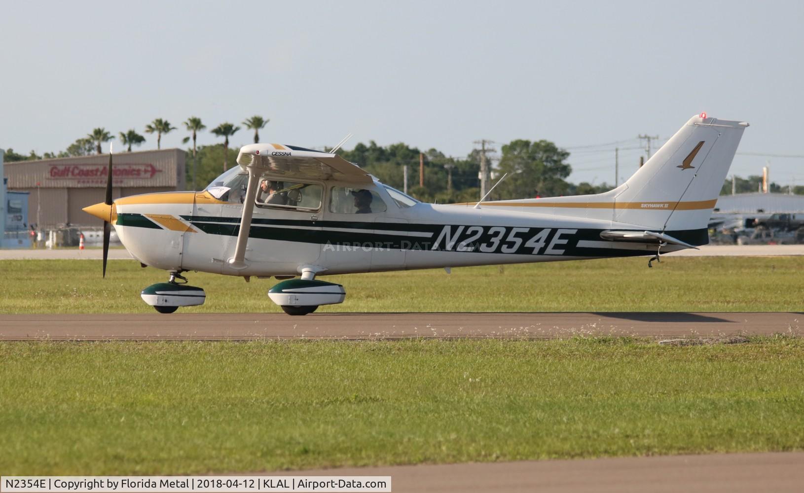 N2354E, 1979 Cessna 172N C/N 172-72777, SNF LAL 2018