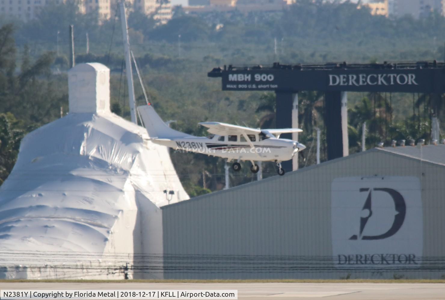 N2381Y, 1999 Cessna T206H Turbo Stationair C/N T20608018, FLL spotting 2018