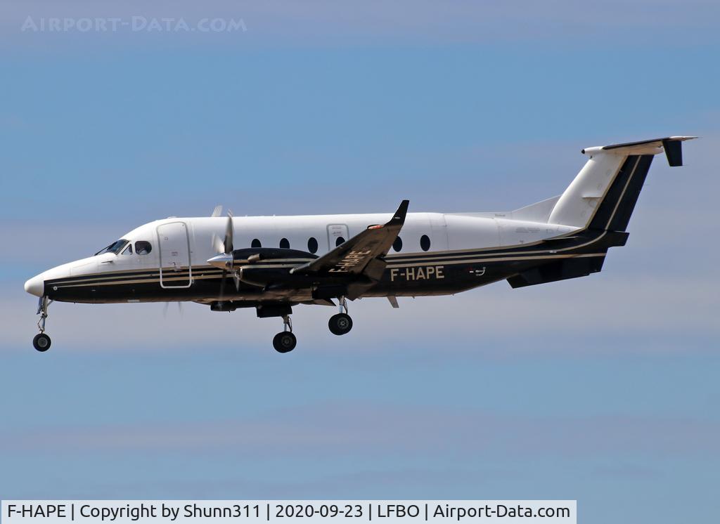 F-HAPE, 1999 Beech 1900D C/N UE-367, Landing rwy 14L in basic Twin Jet c/s without titles. No Ministry of Interior logo...
