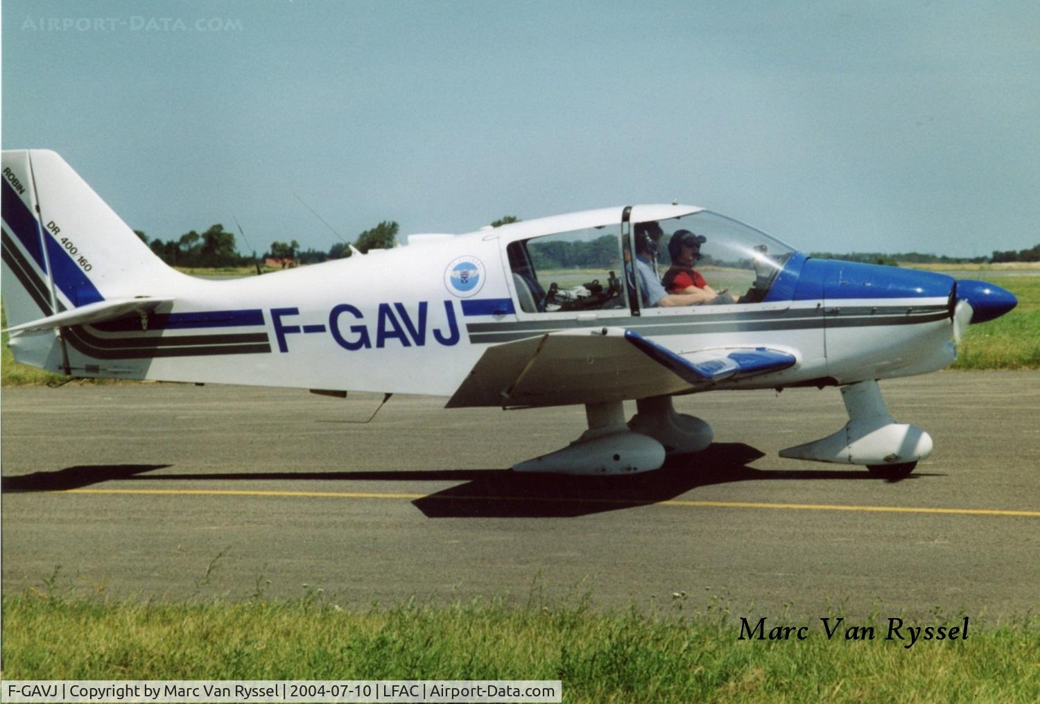 F-GAVJ, Robin DR-400-160 Chevalier C/N 1265, At Calais in 2004.