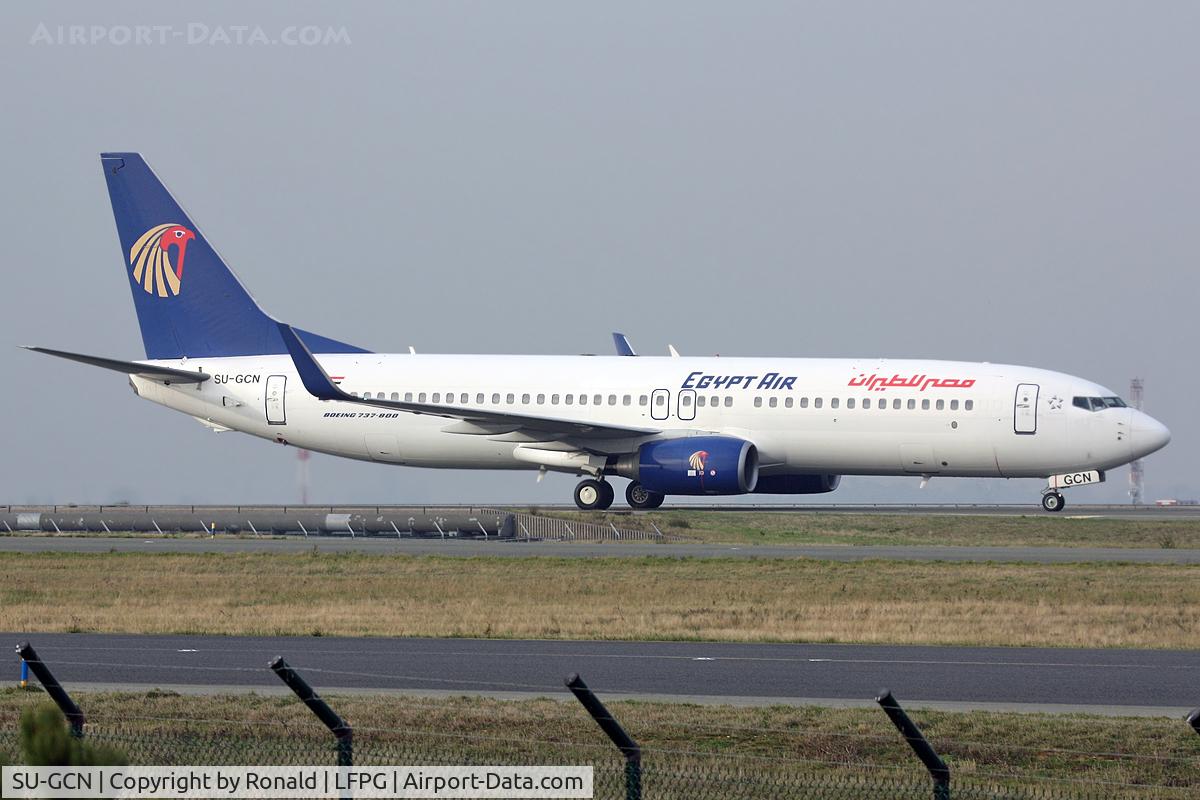 SU-GCN, 2006 Boeing 737-866 C/N 35559, at cdg