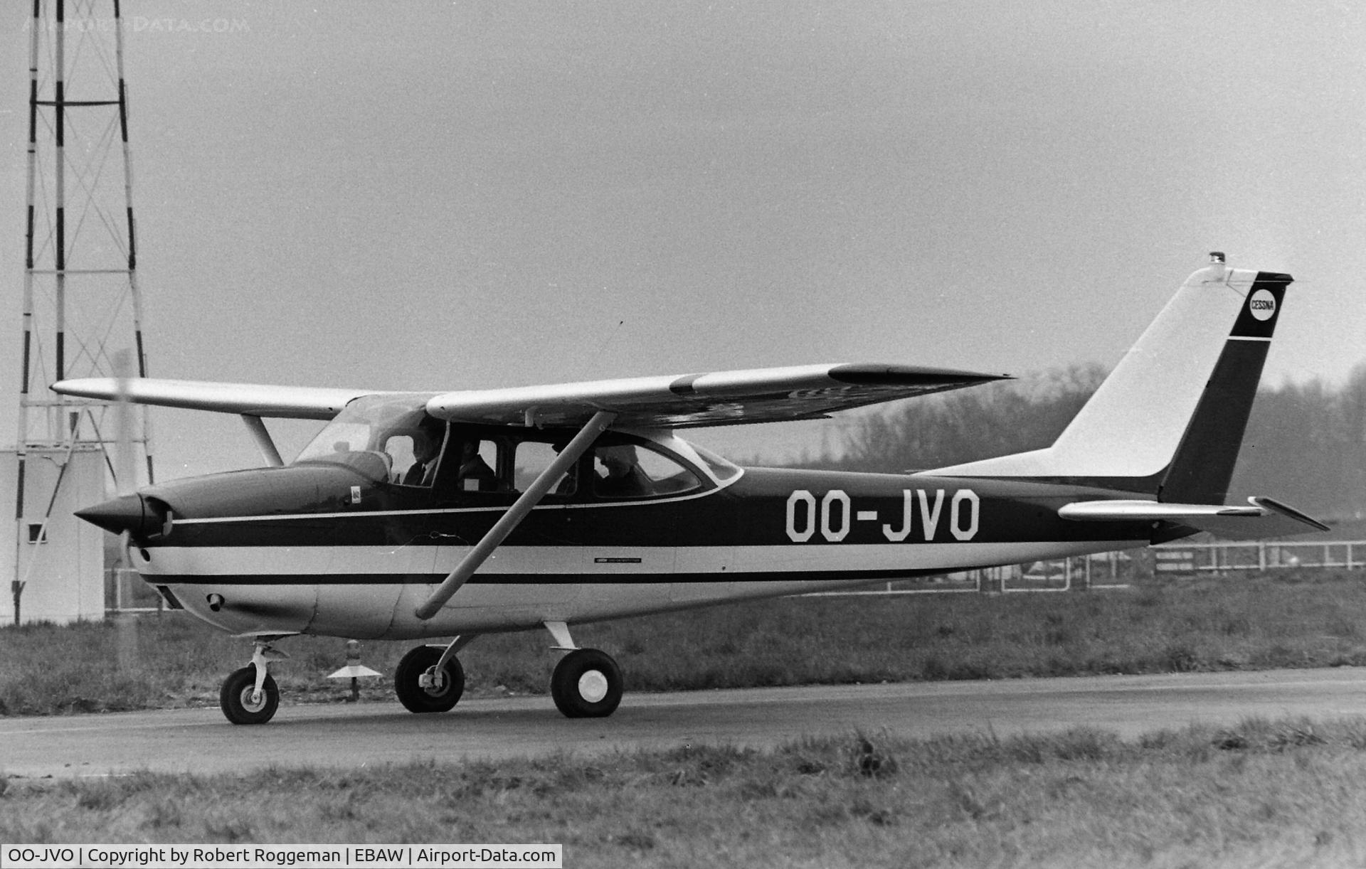 OO-JVO, 1966 Reims F172G Skyhawk C/N 0281, 1965.