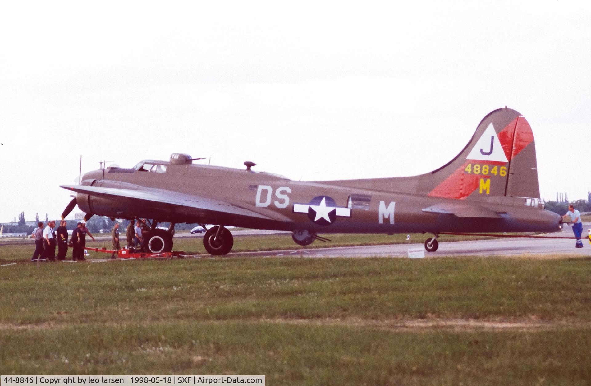 44-8846, 1944 Boeing B-17G Flying Fortress C/N 8246, Berlin Air Show 18.5.1998