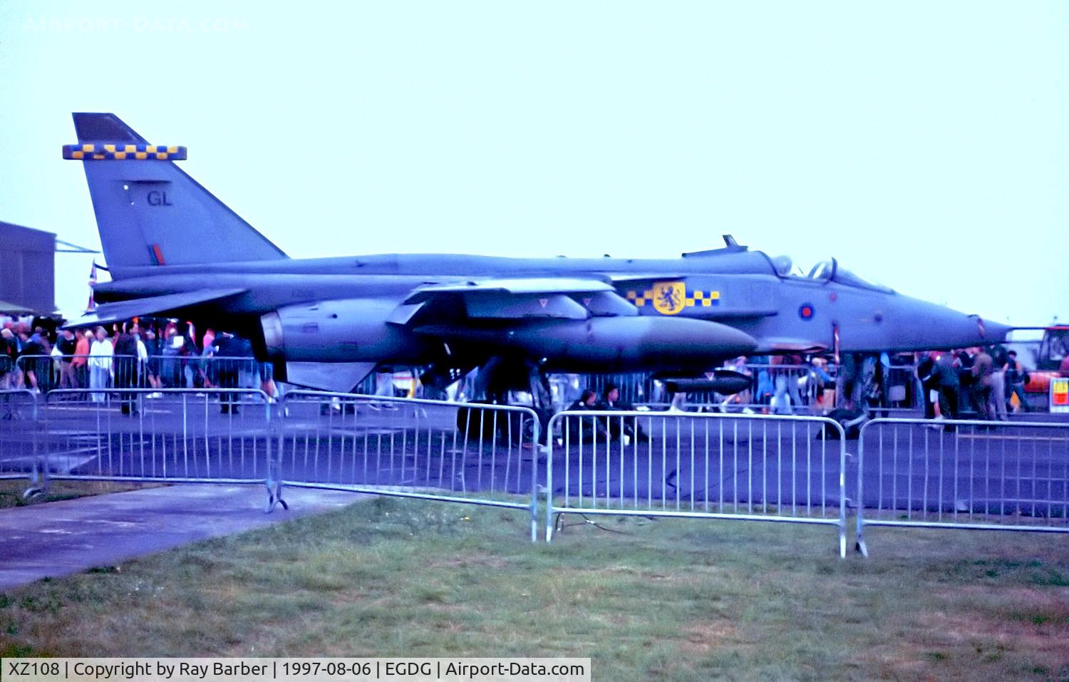 XZ108, 1976 Sepecat Jaguar GR.1A C/N S.109, XZ108   SEPECAT Jaguar GR.1A [S-109] (Royal Air Force) RAF St. Mawgan~G  06/08/1997