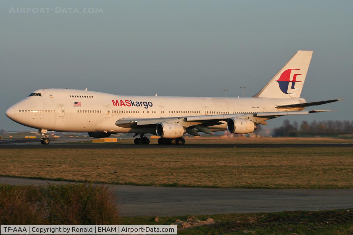 TF-AAA, 1981 Boeing 747-236B/SF C/N 22442, at spl