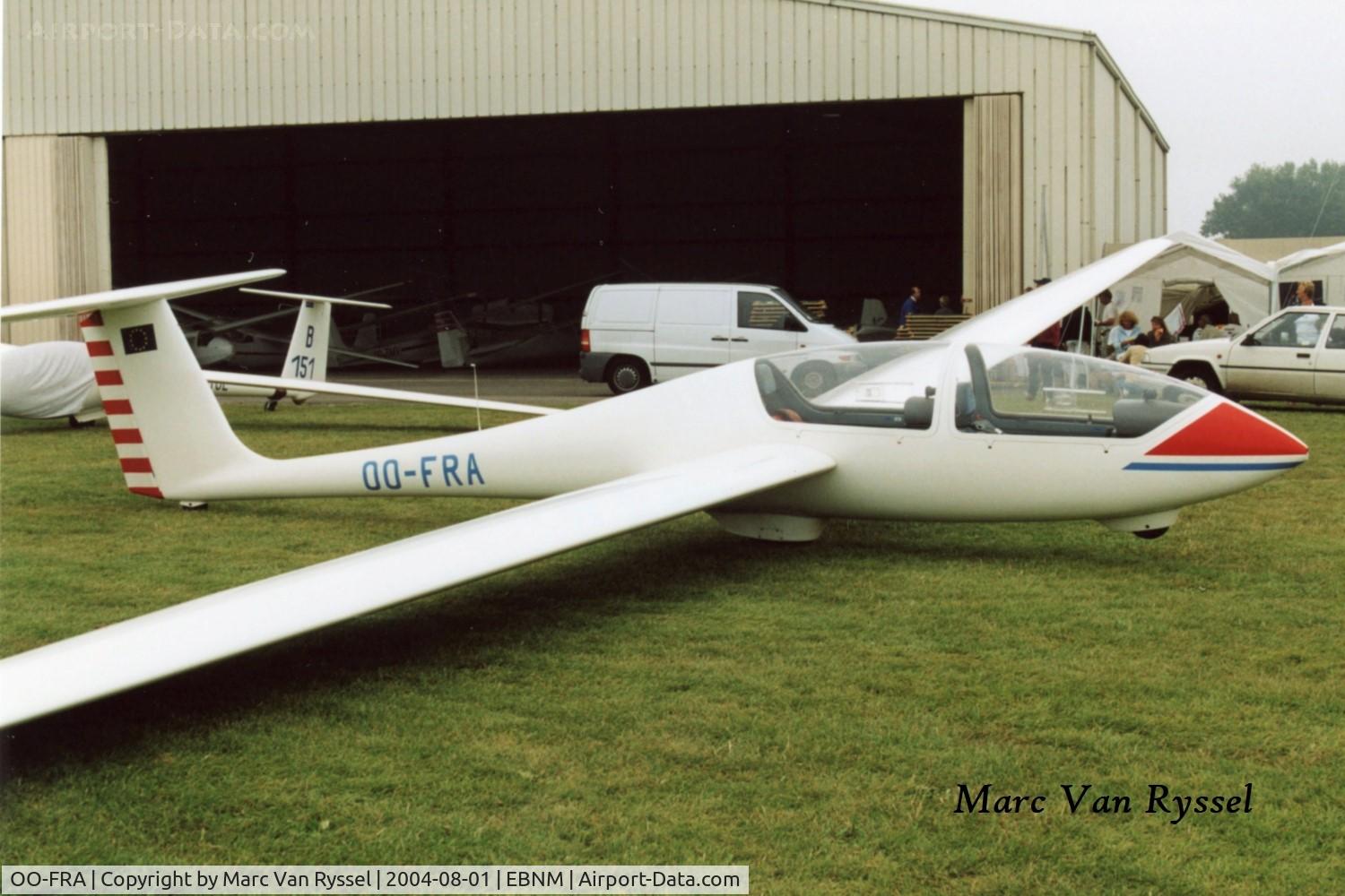OO-FRA, 1982 Grob G-103 Twin Astir II C/N 3701, At Temploux.