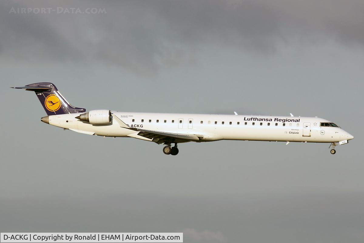 D-ACKG, 2006 Bombardier CRJ-900LR (CL-600-2D24) C/N 15084, at spl