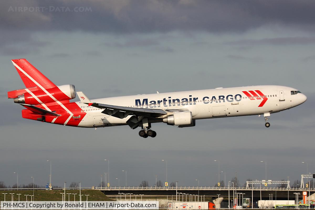 PH-MCS, 1995 McDonnell Douglas MD-11F C/N 48618, at spl