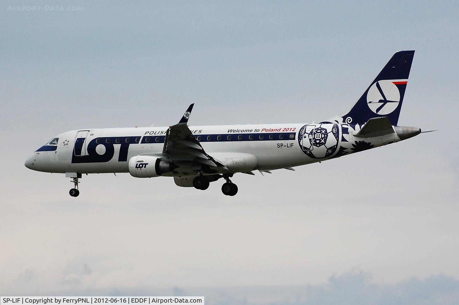 SP-LIF, 2006 Embraer 175STD (ERJ-170-200STD) C/N 17000154, LOT ERJ175 promoting Poland