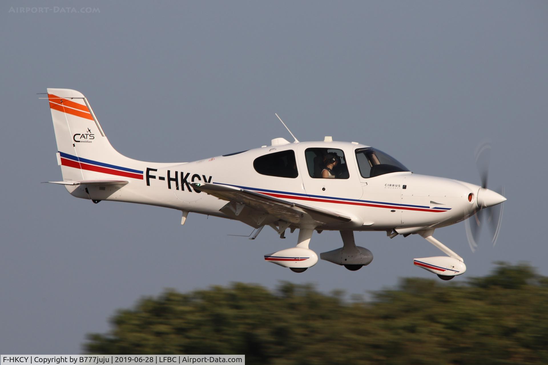 F-HKCY, Cirrus SR22 C/N 4235, at Cazaux airshow