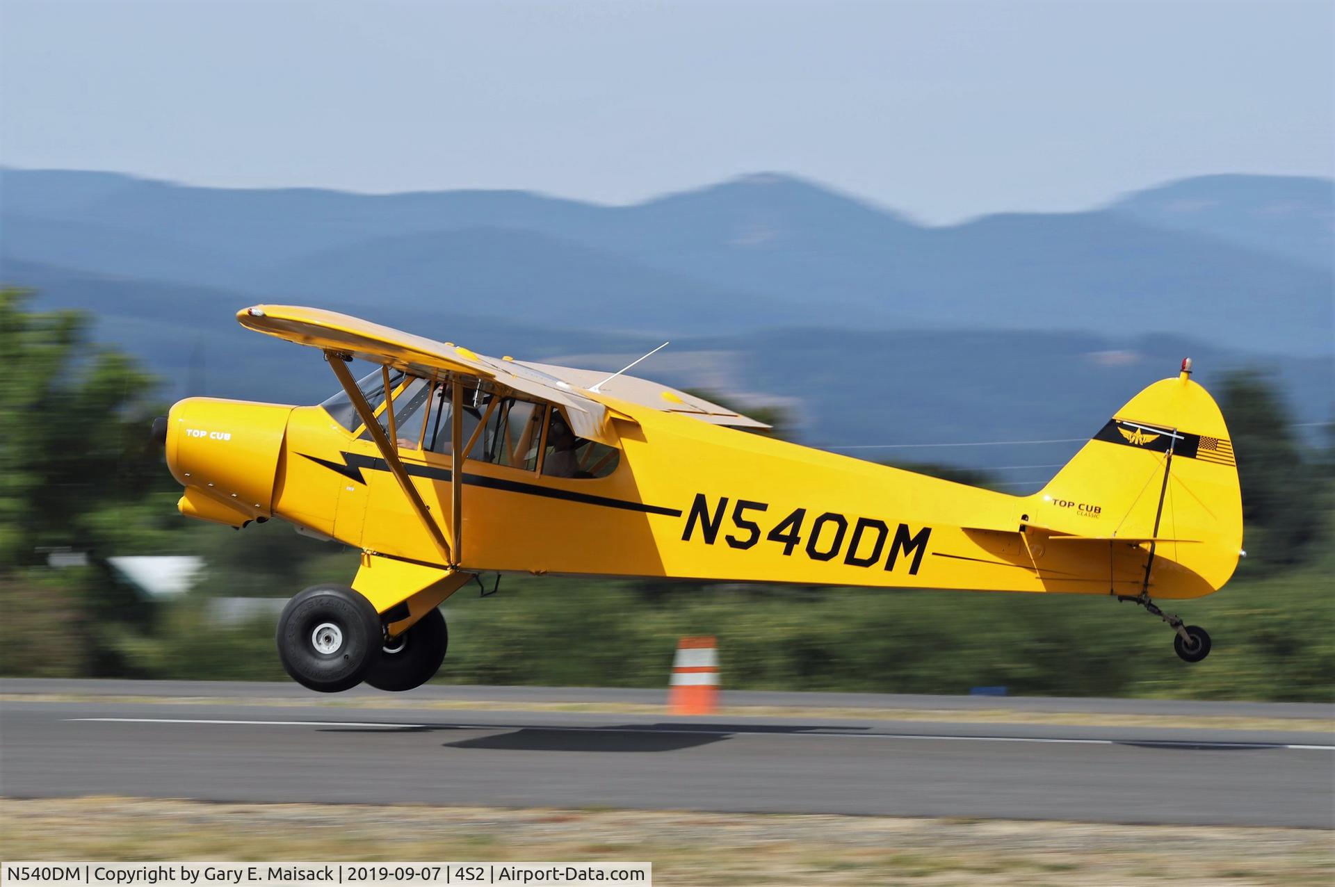 N540DM, 2008 Cub Crafters CC18-180 Top Club C/N CC18-0027, Hood River, OR Fly-In