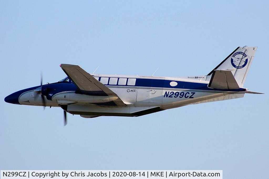 N299CZ, 1969 Beech 99 Airliner C/N U-74, N299CZ is just off runway 25L and on its way to Wausau WI