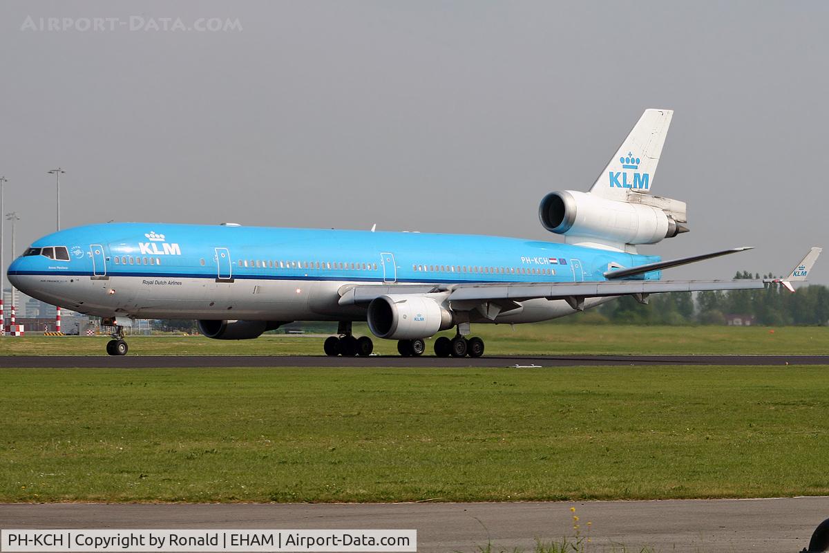 PH-KCH, 1995 McDonnell Douglas MD-11 C/N 48562, at spl