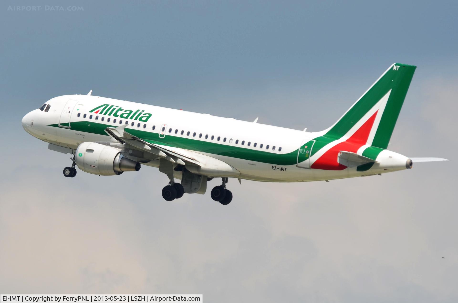 EI-IMT, 2012 Airbus A319-111 C/N 5018, Alitalia A319 taking-off