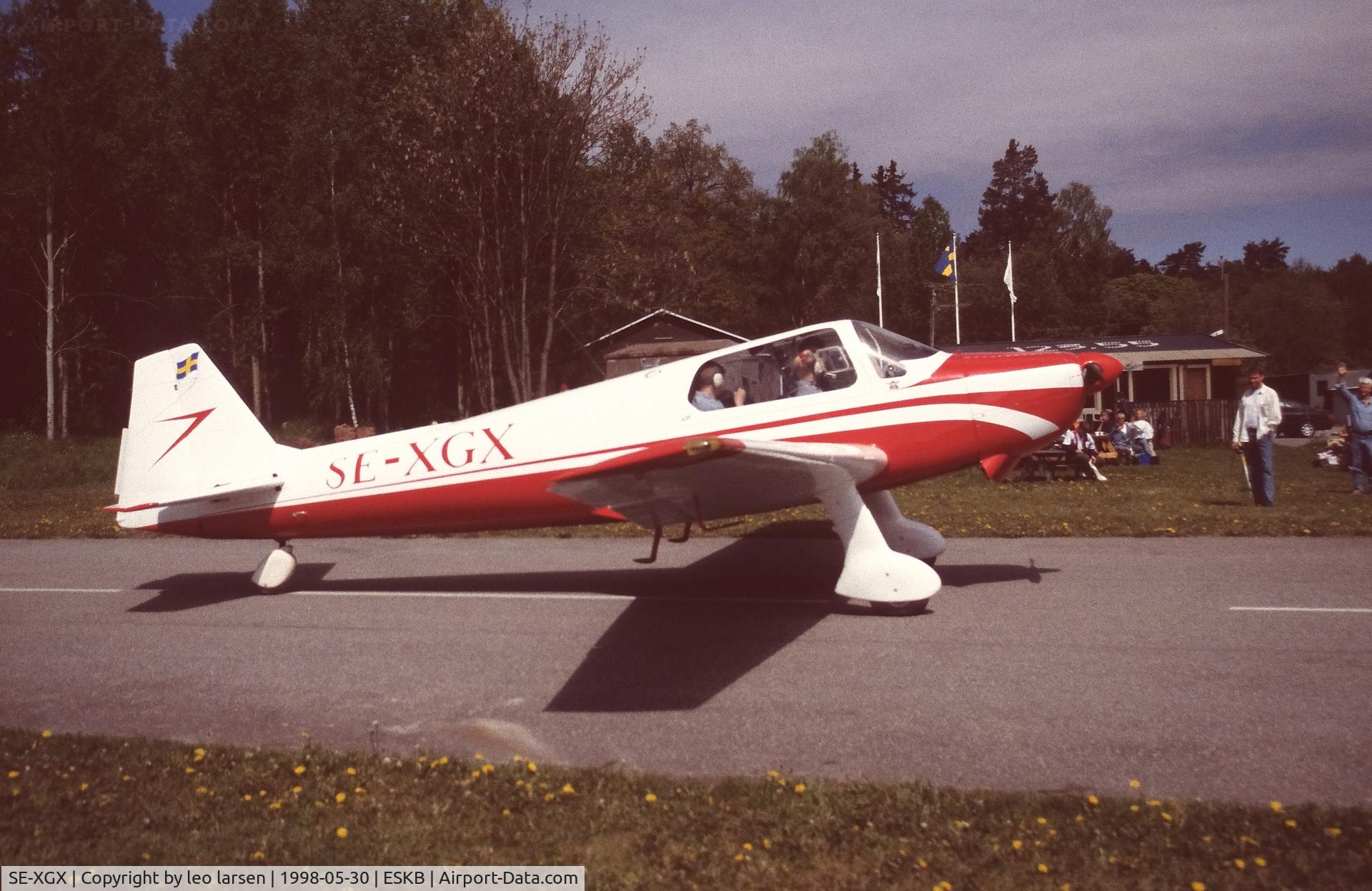 SE-XGX, 1962 Bolkow Bo-207 C/N 250-591, Barkaby 30.5.1998