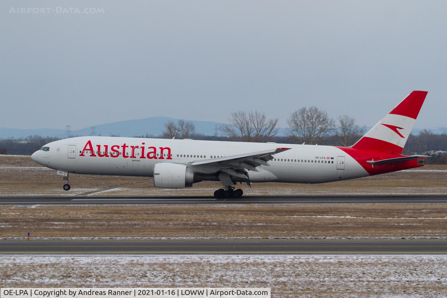 OE-LPA, 1997 Boeing 777-2Z9/ER C/N 28698, Austrian Airlines Boeing 777