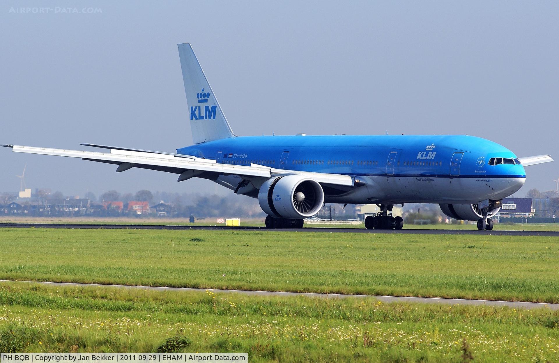 PH-BQB, 2003 Boeing 777-206/ER C/N 33712, Schiphol Amsterdam
