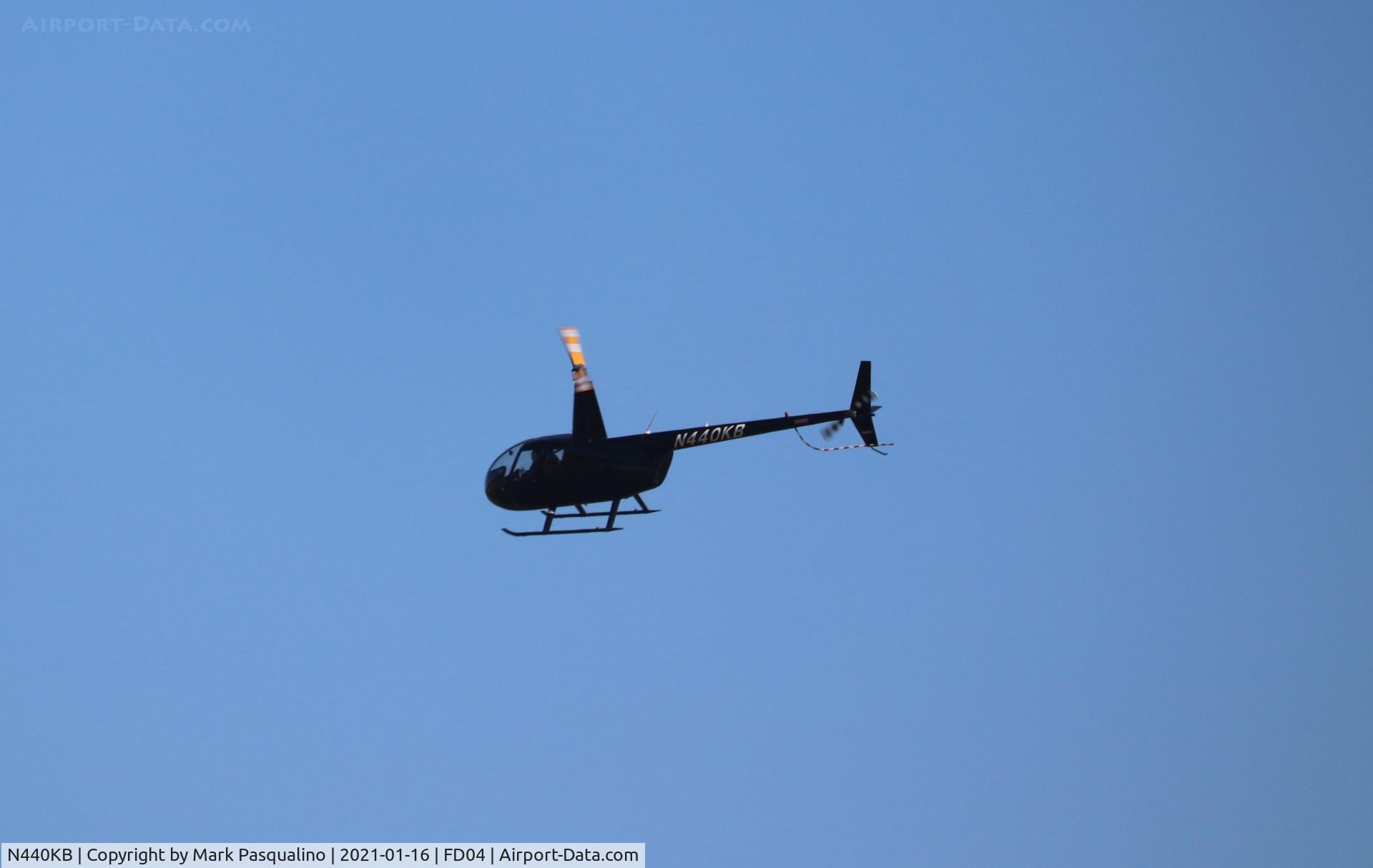 N440KB, 2007 Robinson R44 II C/N 11727, Robinson R44 II