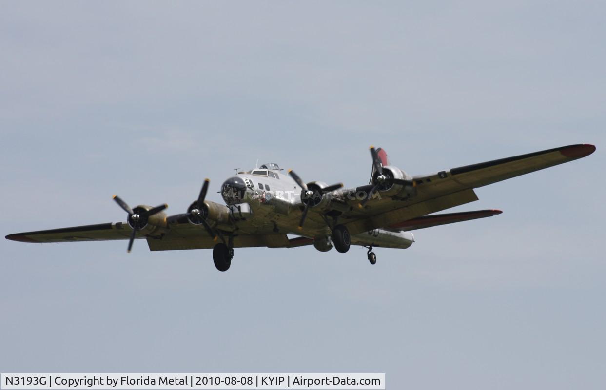N3193G, 1944 Boeing B-17G Flying Fortress C/N 77255, TOM YIP 2010