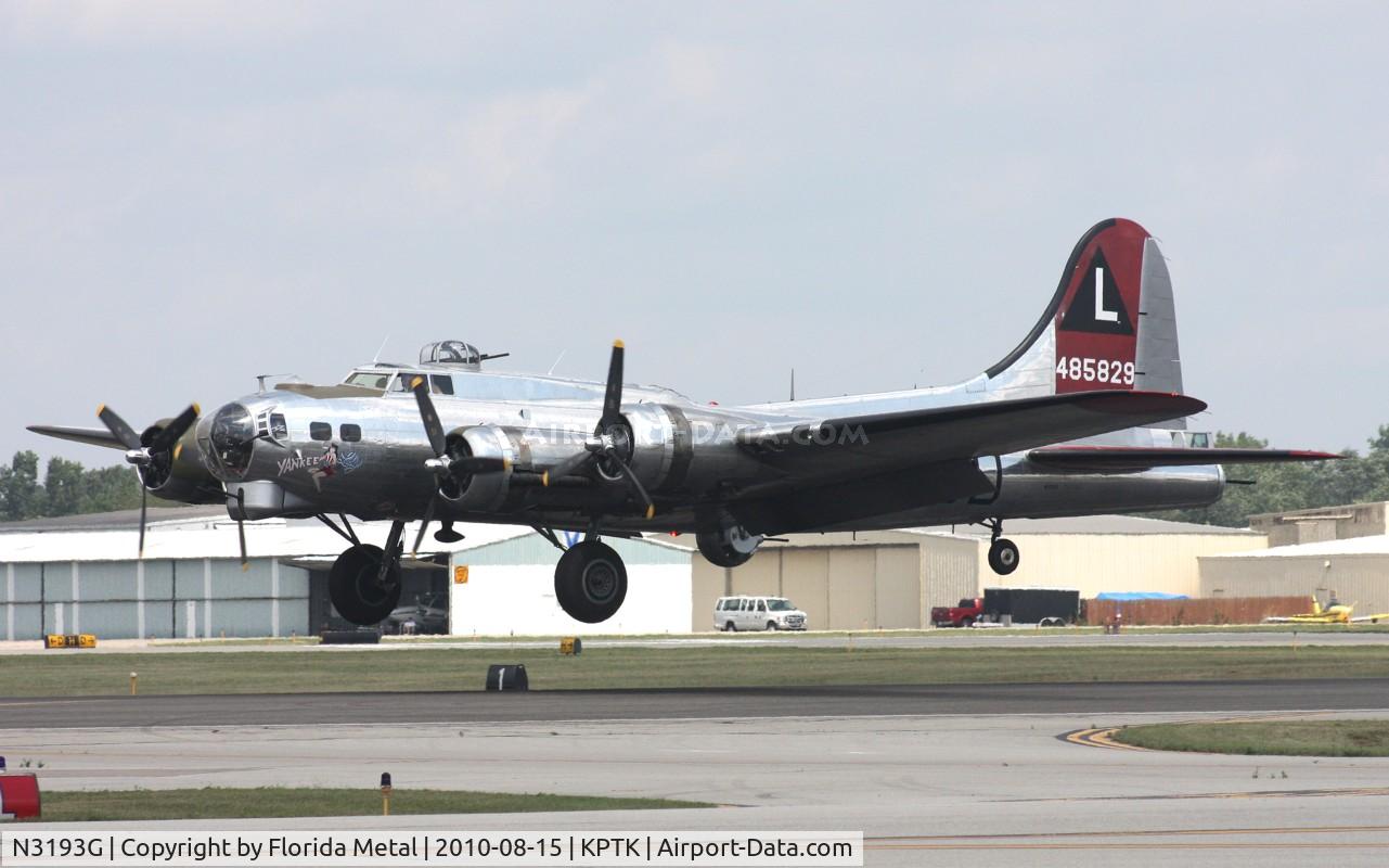 N3193G, 1944 Boeing B-17G Flying Fortress C/N 77255, PTK 2010