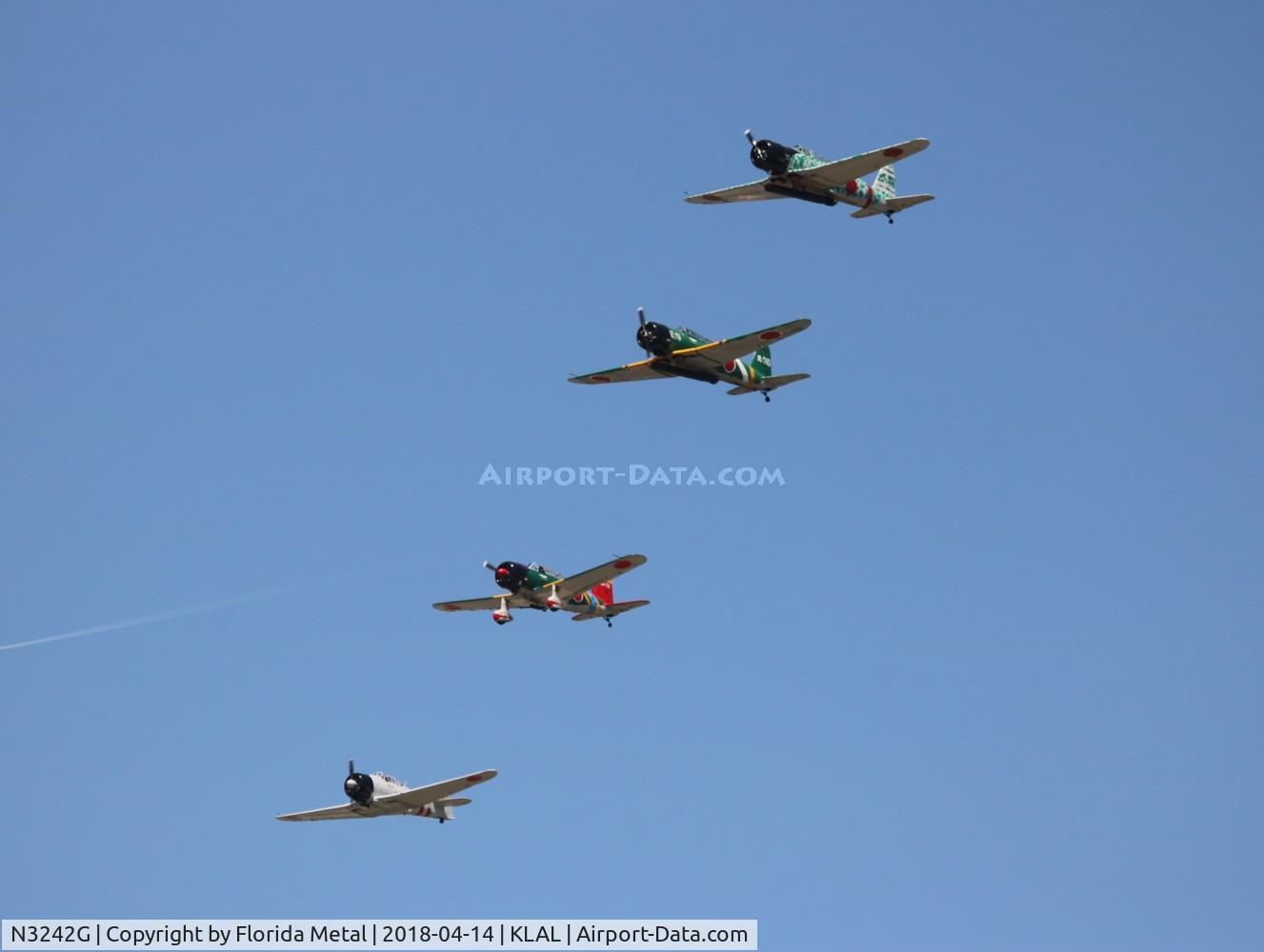 N3242G, 1945 North American AT-6D Texan C/N 43766, SNF LAL 2018