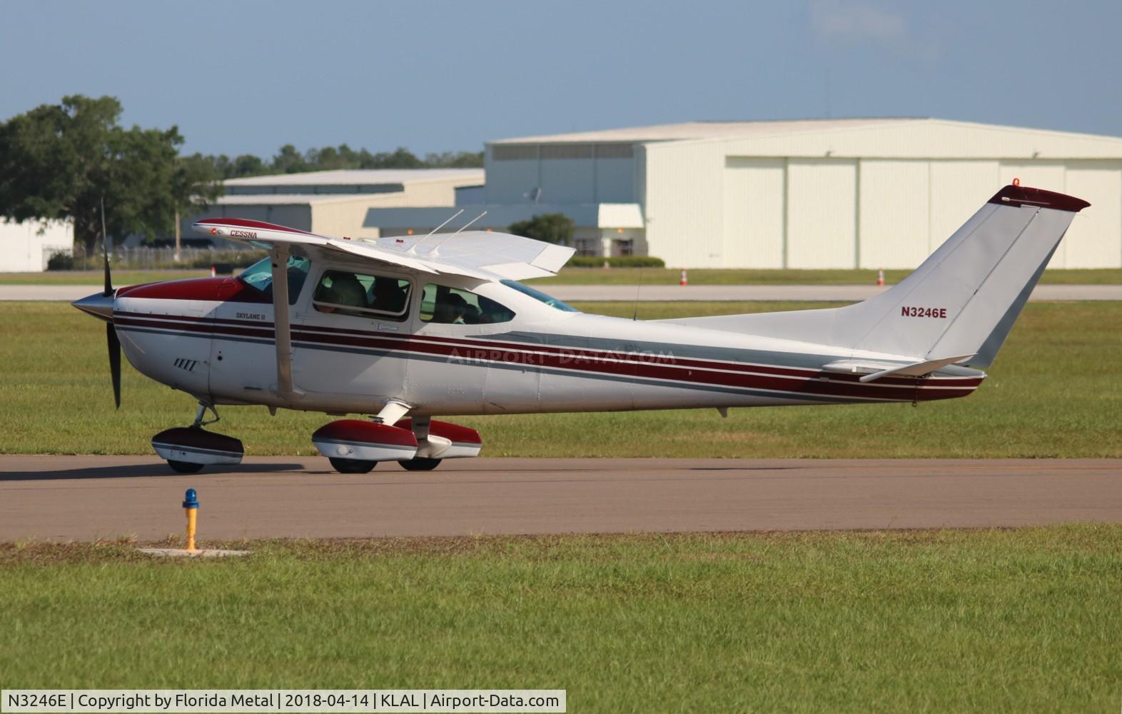 N3246E, 1982 Cessna 182R Skylane C/N 18268239, SNF LAL 2018