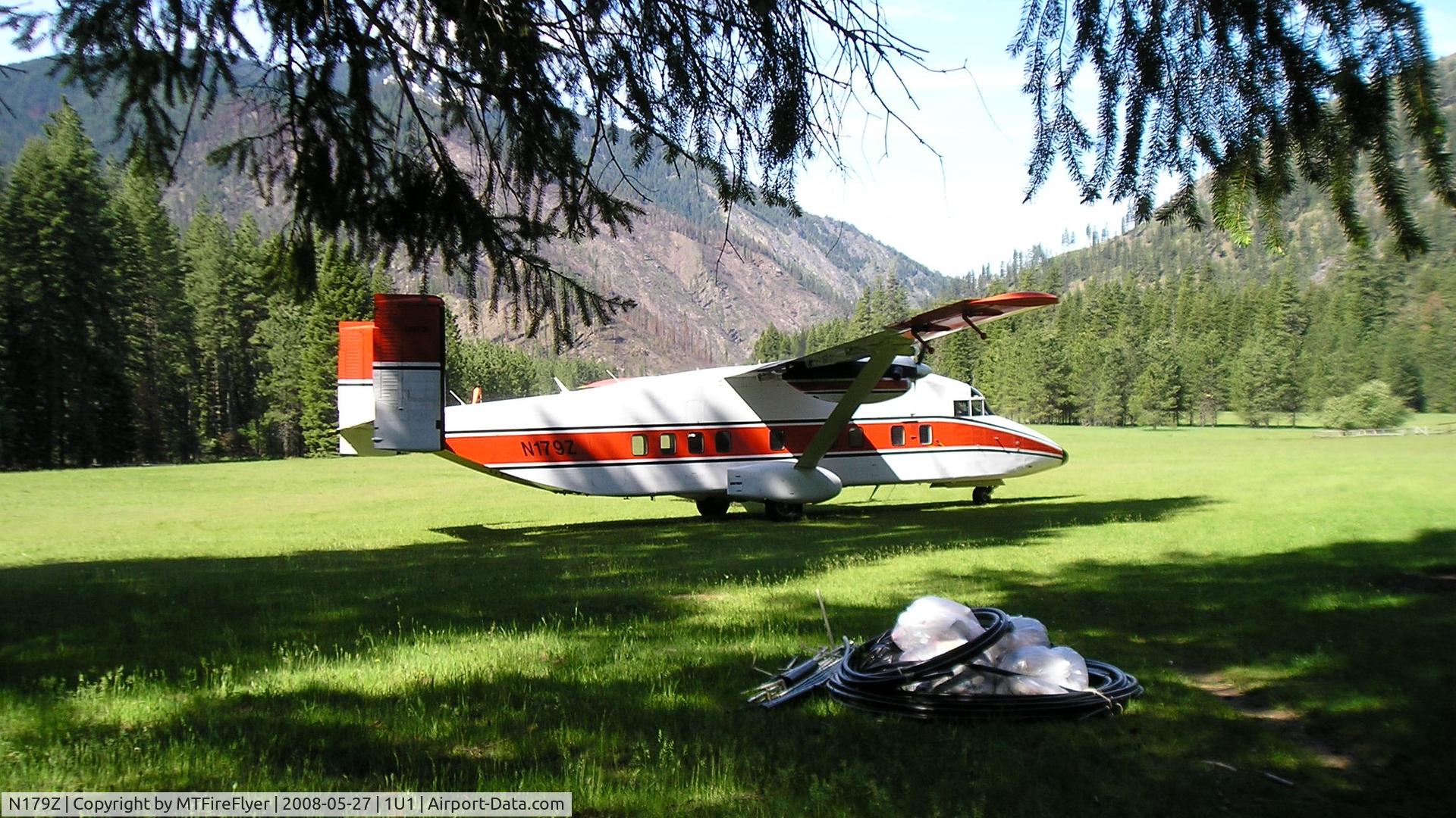 N179Z, 1985 Short SD3-30 200 (C-23A Sherpa) C/N SH-3109, C-23A N179Z (84-0462) in Moose Crk., ID on a supply run for the Ranger Station.
