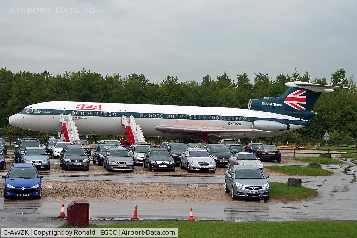 G-AWZK, 1971 Hawker Siddeley HS-121 Trident 3B-101 C/N 2312, at man