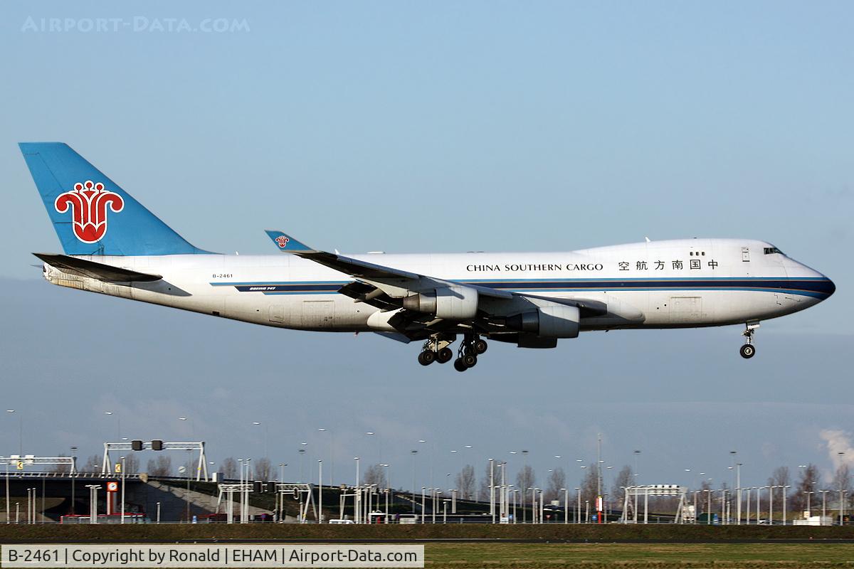 B-2461, Boeing 747-41BF/SCD C/N 32804, at spl